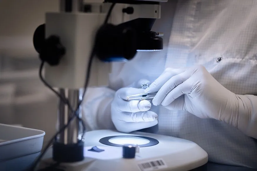 Cleanroom packaging showcase